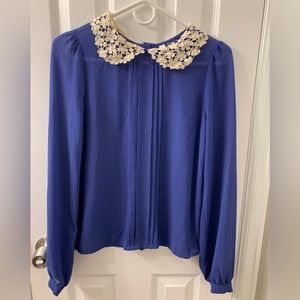 Xhilaration Feminine Top with Lace Collar, size M